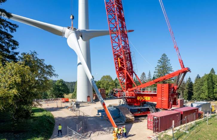 Nacelle sur chenilles Liebherr LR 11000 et LR 1700-1.0, Suisse